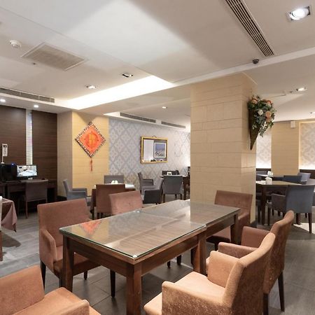 Unique Hotel Hualien Buitenkant foto