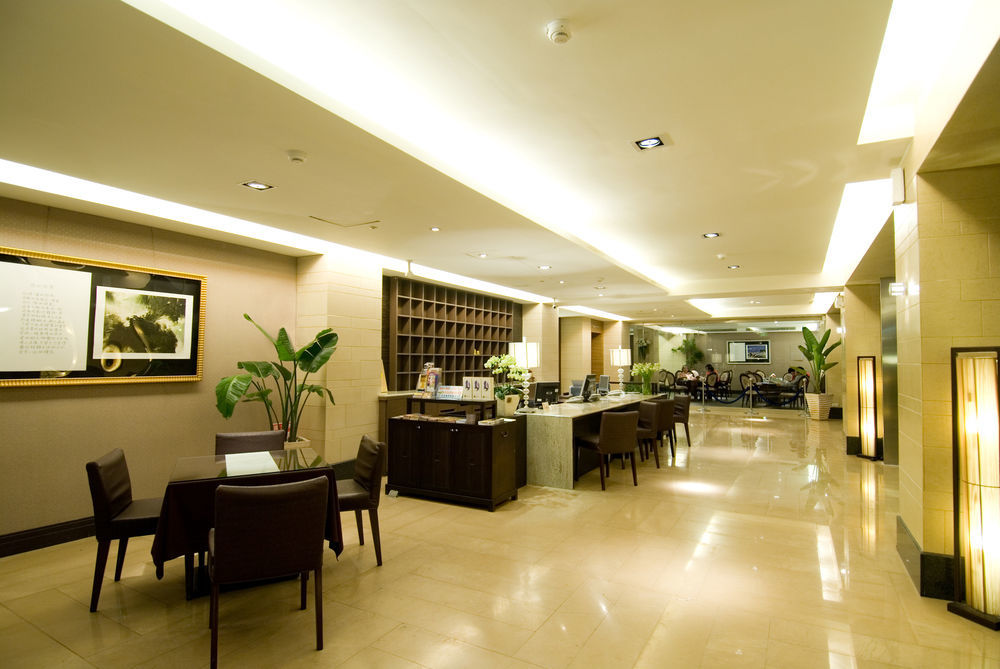 Unique Hotel Hualien Buitenkant foto